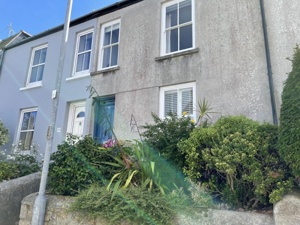 37 Trenwith Place, Charming Family Home & Garden! St Ives Eksteriør billede