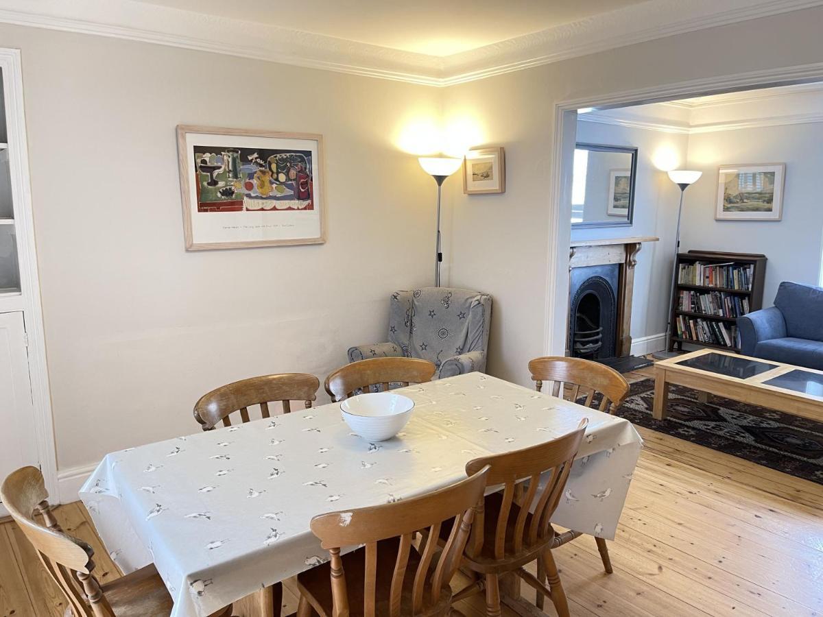 37 Trenwith Place, Charming Family Home & Garden! St Ives Eksteriør billede