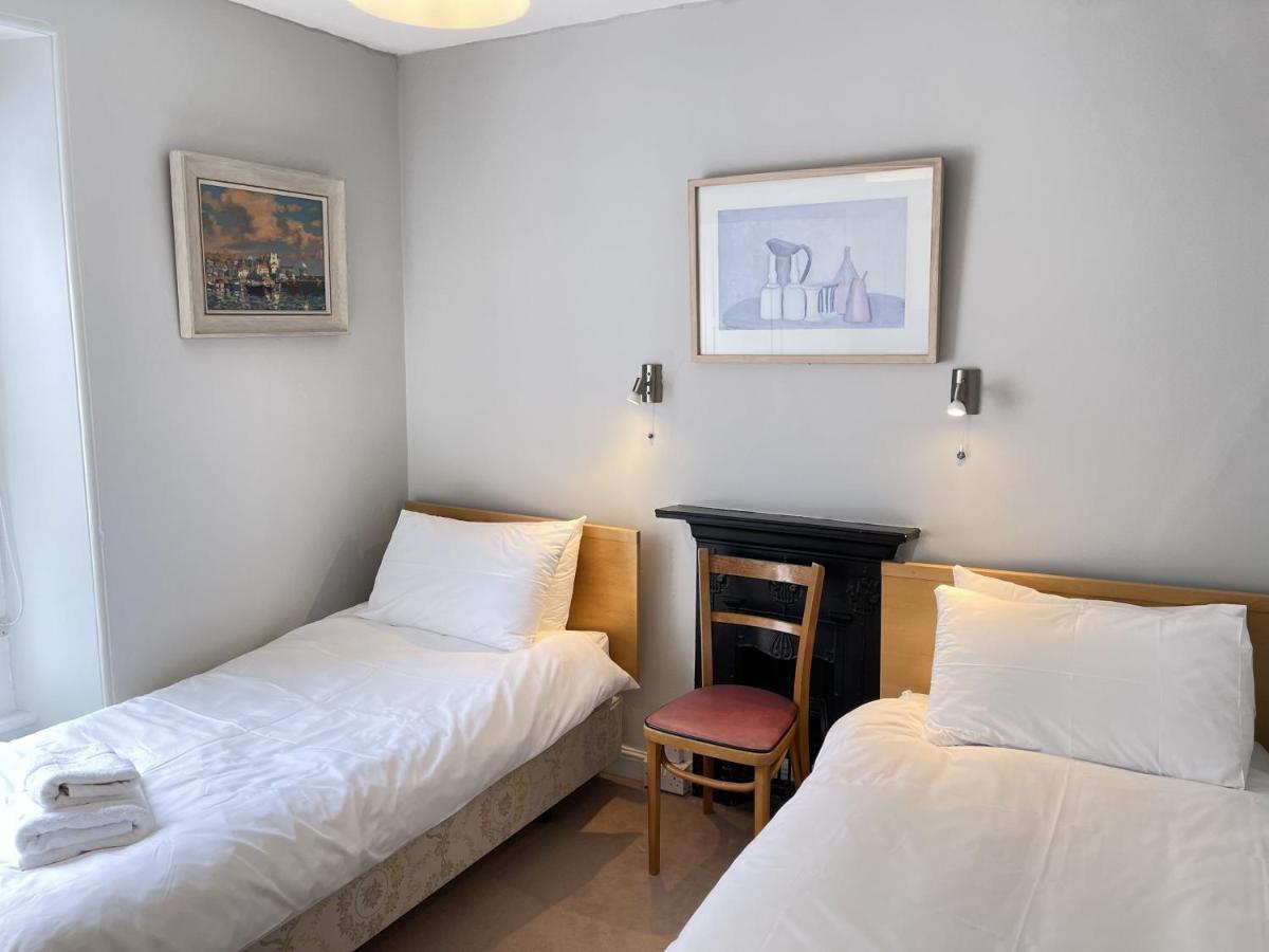 37 Trenwith Place, Charming Family Home & Garden! St Ives Eksteriør billede